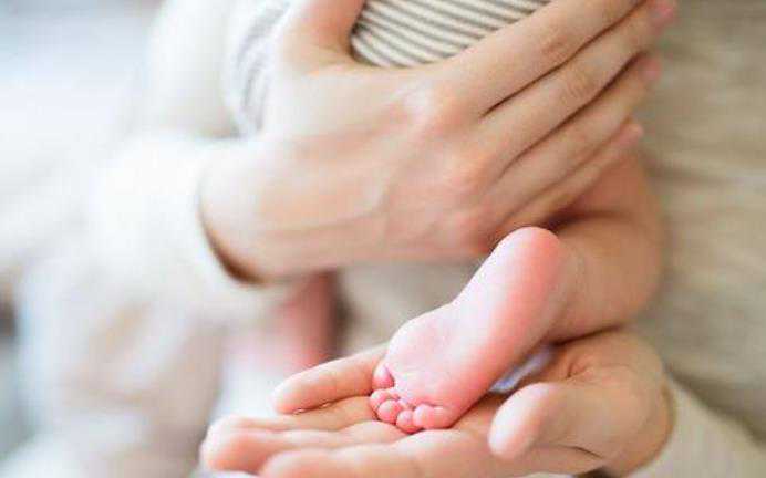 重庆供卵代生双胞胎公司 重庆市试管婴儿医院大全 ‘女宝彩超正面图’