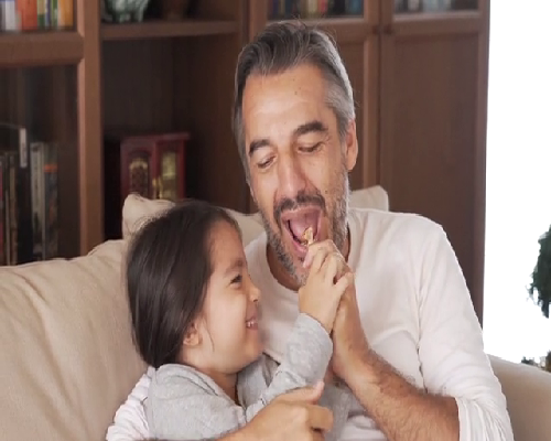 重庆助孕都怎么付款 重庆生育“三孩”申请条件： ‘三维脊柱看男女’